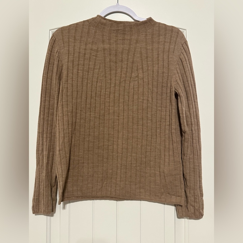 Banana Republic 100% merino wool sweater